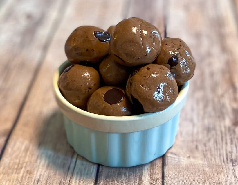 Easy Keto Protein Balls Recipe